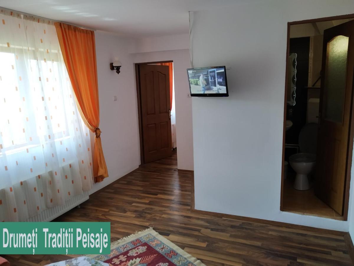 La Trovantzi Horezu Chambre photo